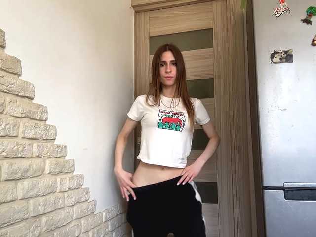 AshantiBadolato's BongaCams show and profile