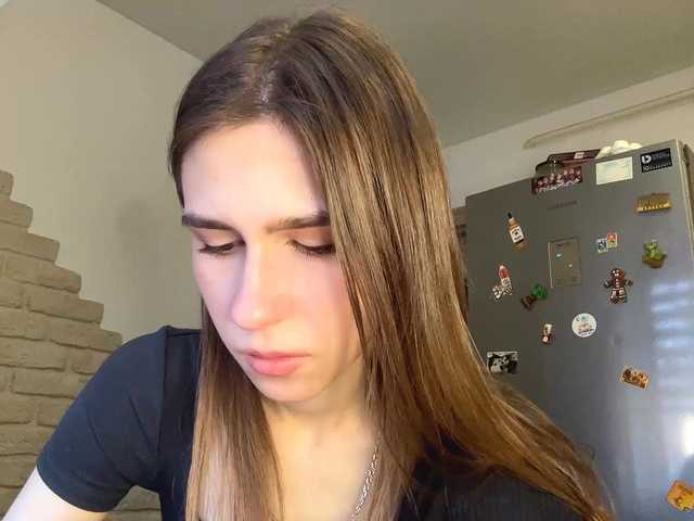 AshantiBadolato's BongaCams show and profile