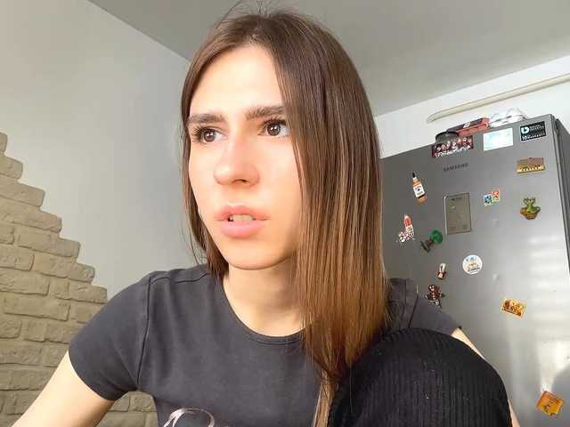 AshantiBadolato's BongaCams show and profile