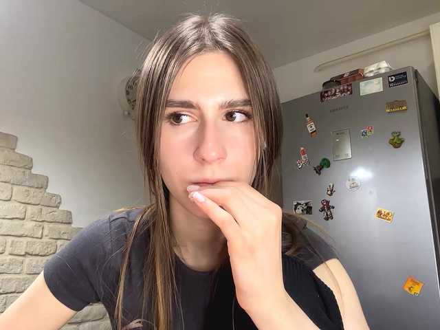 AshantiBadolato's BongaCams show and profile