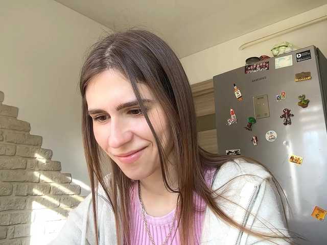 AshantiBadolato's BongaCams show and profile