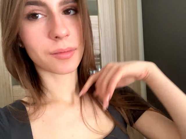 BongaCams AshantiBadolato is Freechat AshantiBadolato — Greetings to all! It's my first day! Welcome to my room!