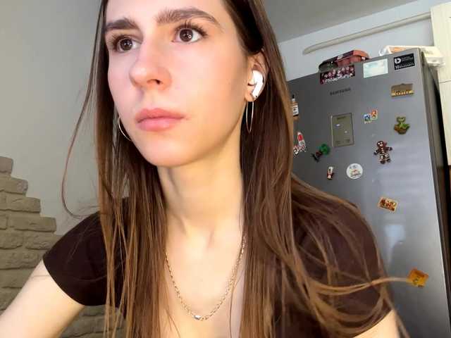 AshantiBadolato's BongaCams show and profile