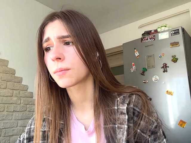 AshantiBadolato's BongaCams show and profile