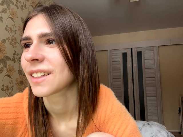 AshantiBadolato's BongaCams show and profile