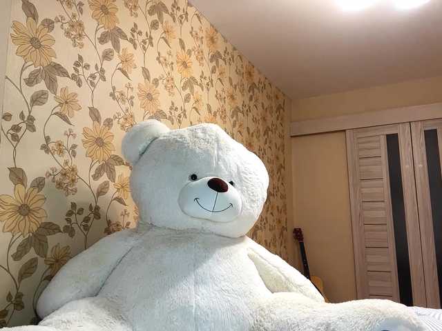 AshantiBadolato's BongaCams show and profile