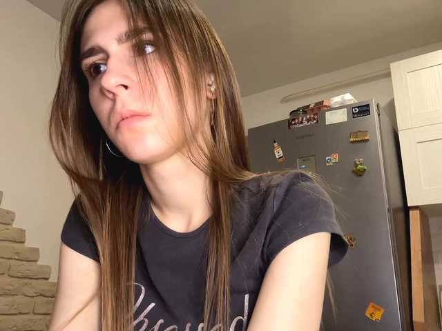 AshantiBadolato's BongaCams show and profile