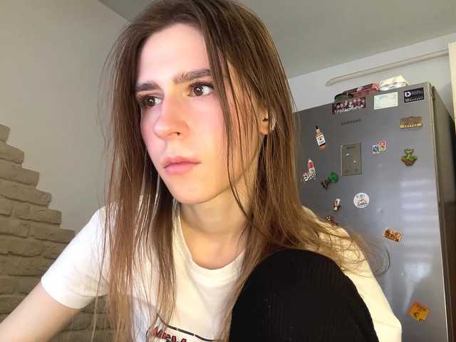 AshantiBadolato's BongaCams show and profile