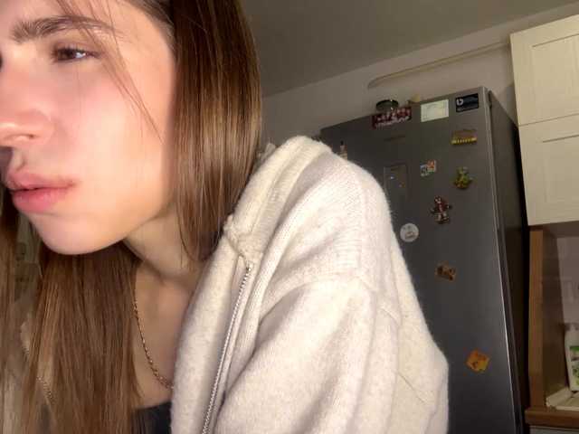 AshantiBadolato's BongaCams show and profile