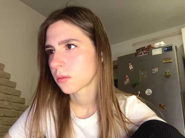 AshantiBadolato's BongaCams show and profile