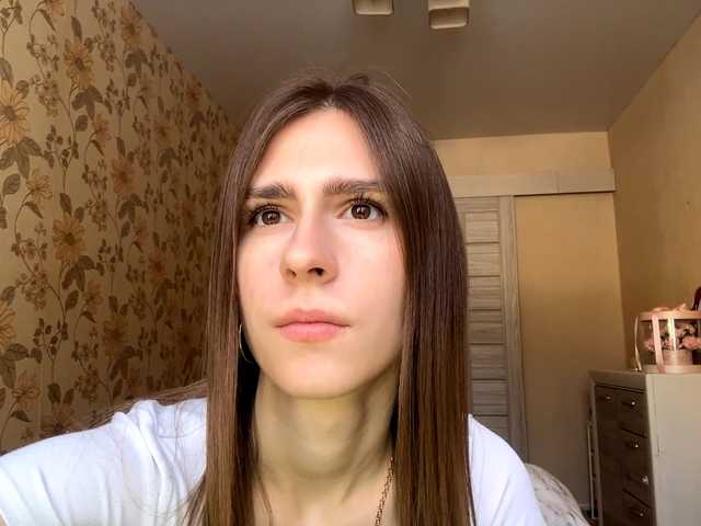 AshantiBadolato's BongaCams show and profile