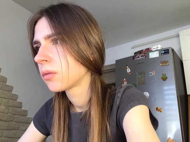 AshantiBadolato's BongaCams show and profile