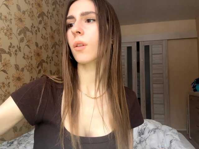 AshantiBadolato's BongaCams show and profile