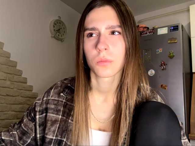 AshantiBadolato's BongaCams show and profile