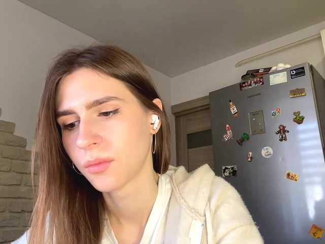 AshantiBadolato's BongaCams show and profile