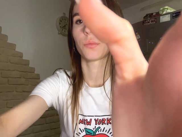 AshantiBadolato's BongaCams show and profile