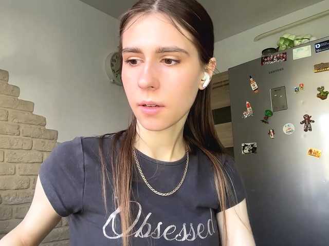 AshantiBadolato's BongaCams show and profile