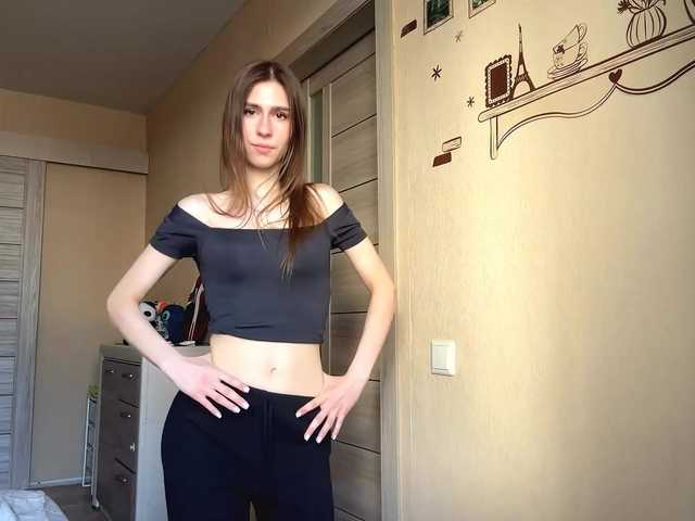 AshantiBadolato's BongaCams show and profile