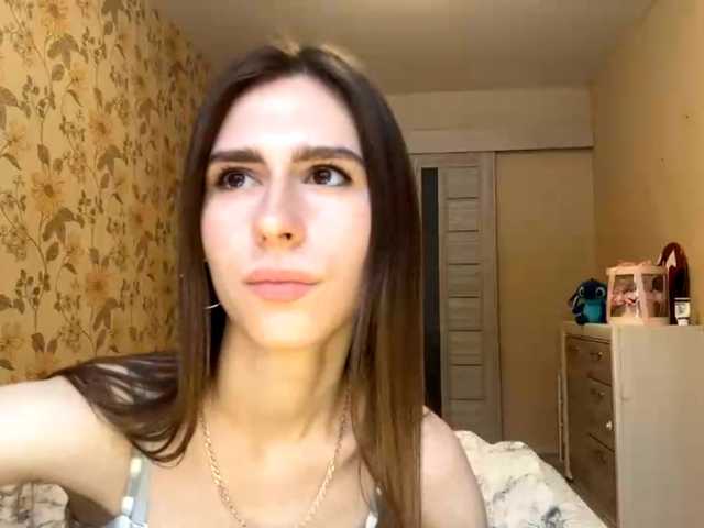 AshantiBadolato – webcam model profile photo