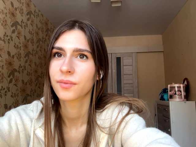 AshantiBadolato's BongaCams show and profile