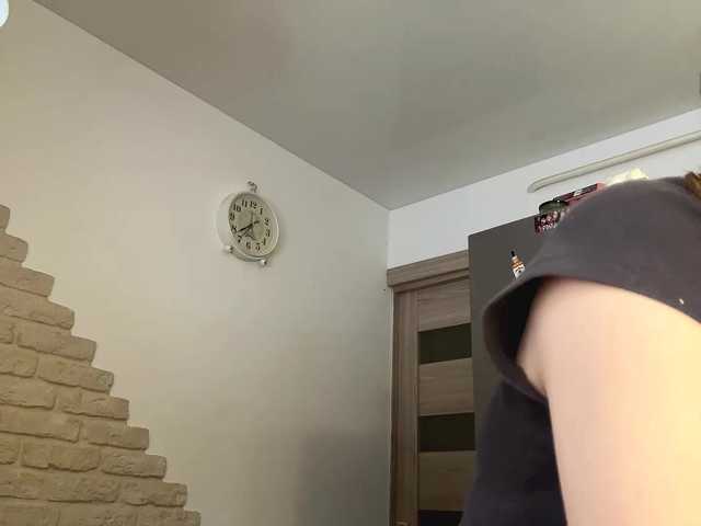 AshantiBadolato's BongaCams show and profile