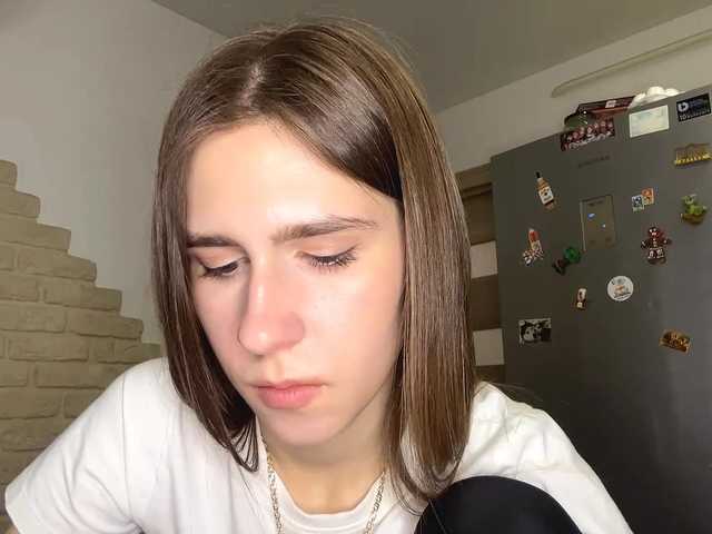 AshantiBadolato webcam