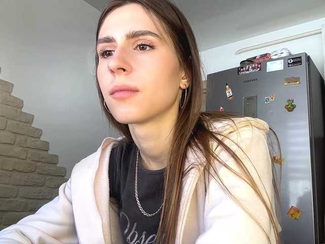 AshantiBadolato's BongaCams show and profile