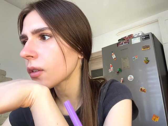 AshantiBadolato's BongaCams show and profile