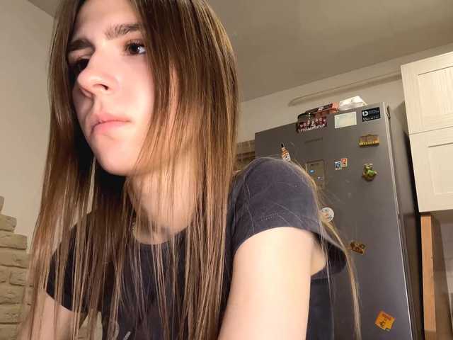 AshantiBadolato's BongaCams show and profile