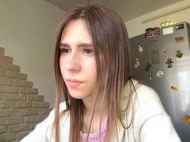 AshantiBadolato's BongaCams show and profile