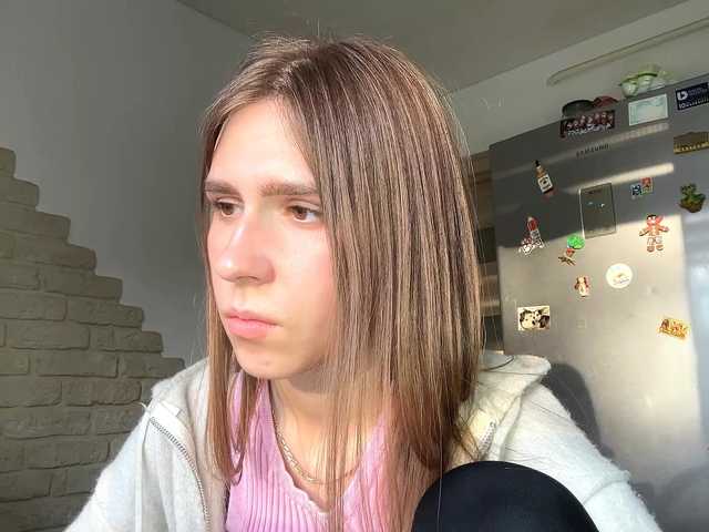 AshantiBadolato's BongaCams show and profile