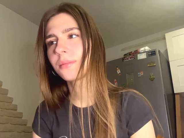 AshantiBadolato's BongaCams show and profile