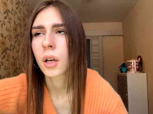 AshantiBadolato webcam