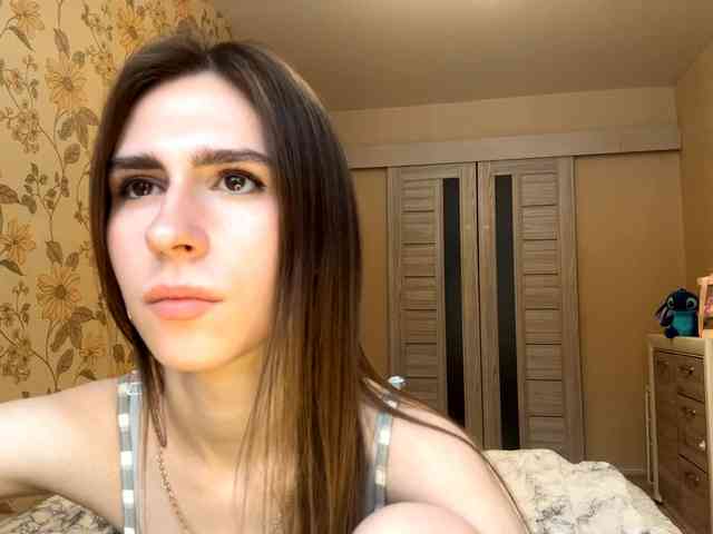 AshantiBadolato webcam