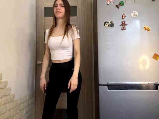 AshantiBadolato webcam