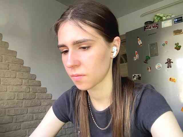 AshantiBadolato webcam