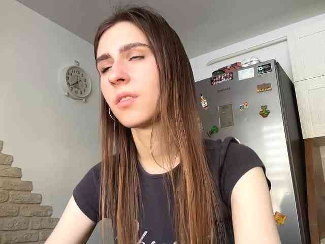 AshantiBadolato webcam