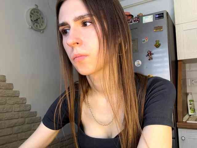 AshantiBadolato webcam