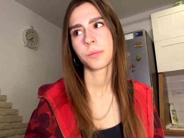 AshantiBadolato webcam