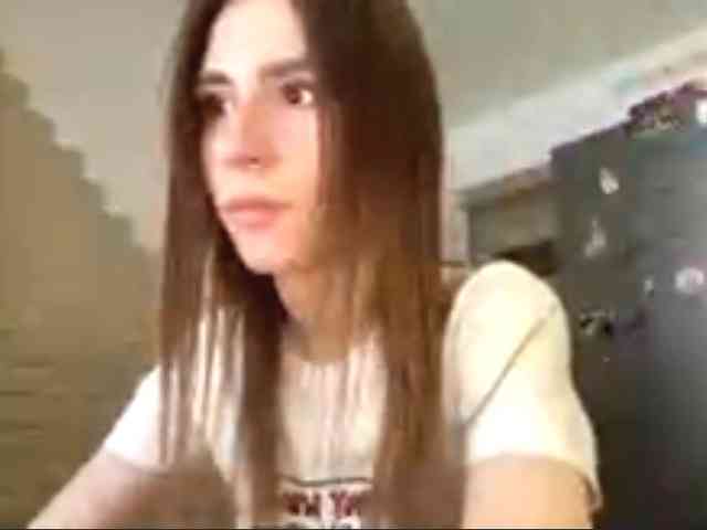 AshantiBadolato webcam