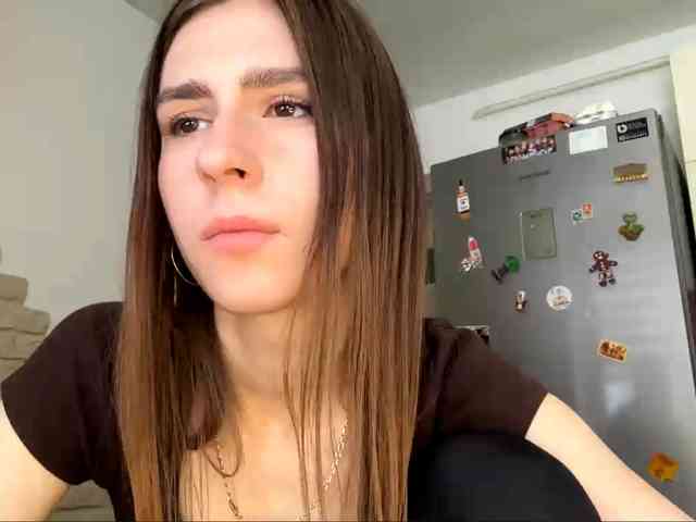 AshantiBadolato webcam