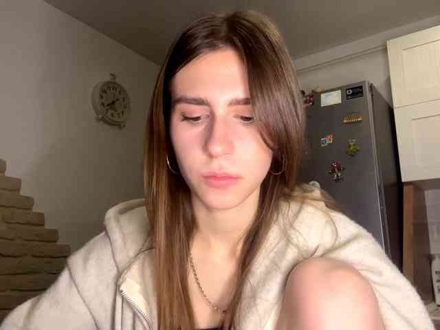 AshantiBadolato webcam