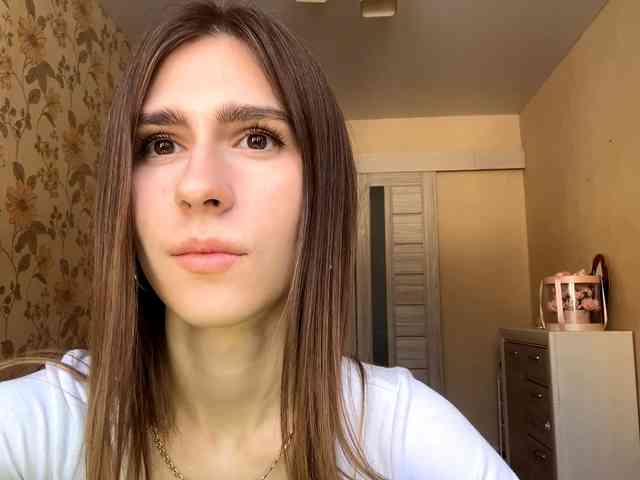 AshantiBadolato webcam