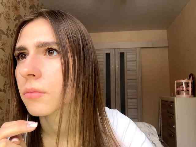 AshantiBadolato webcam