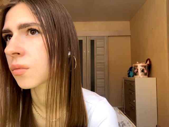 AshantiBadolato webcam