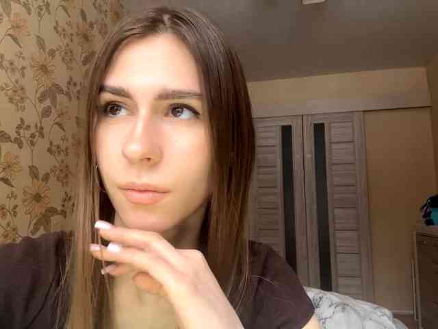 AshantiBadolato webcam