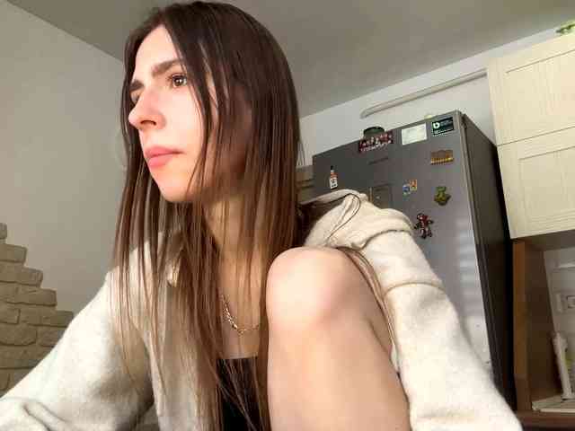 AshantiBadolato webcam