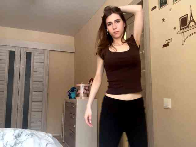 AshantiBadolato webcam