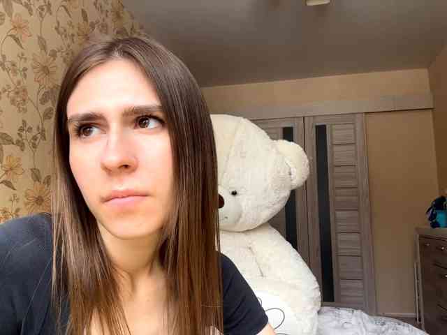 AshantiBadolato webcam