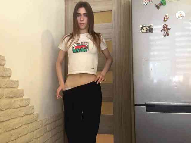 AshantiBadolato webcam